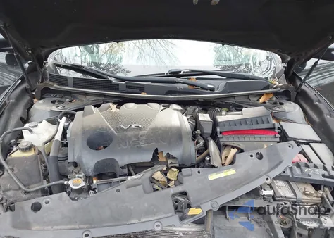 2017 Nissan Maxima 3.5 Sr из США, поврежденный, VIN 1N4AA6AP5HC393963